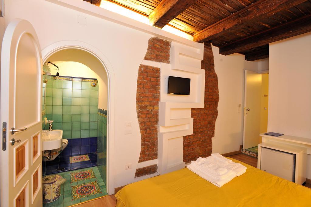 Albergo Del Centro Storico Салерно Экстерьер фото