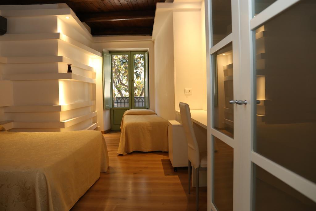 Albergo Del Centro Storico Салерно Экстерьер фото