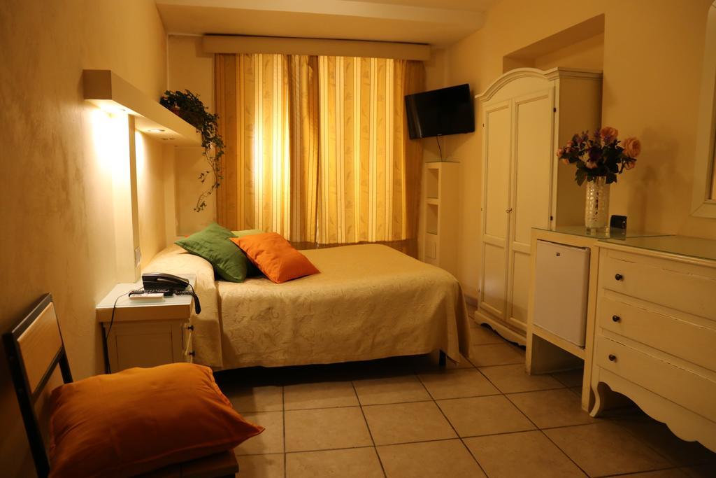 Albergo Del Centro Storico Салерно Экстерьер фото