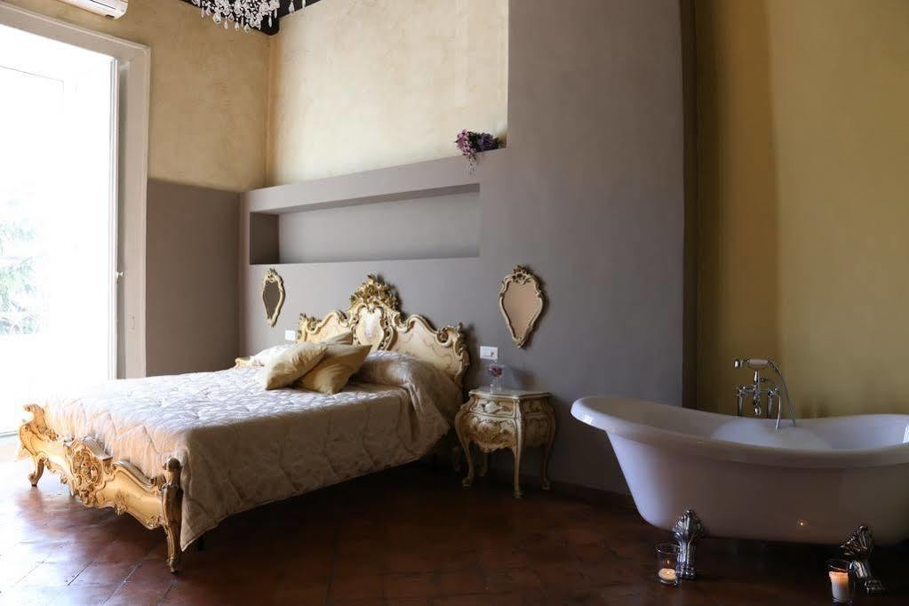Albergo Del Centro Storico Салерно Экстерьер фото